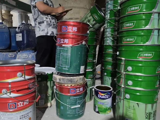 重庆破获特大假冒涂料案，立邦、多乐士、三棵树等知名品牌遭侵权